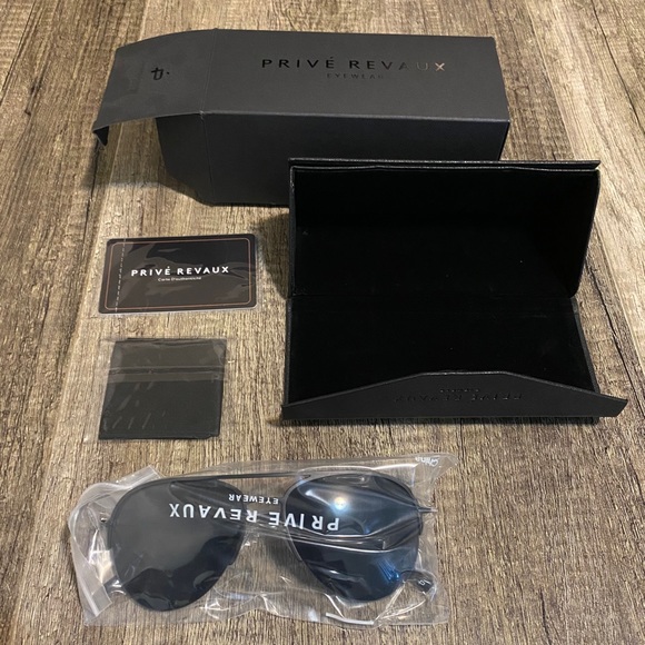 Prive Revaux Other - Prive Revaux Aviator Sunglasses